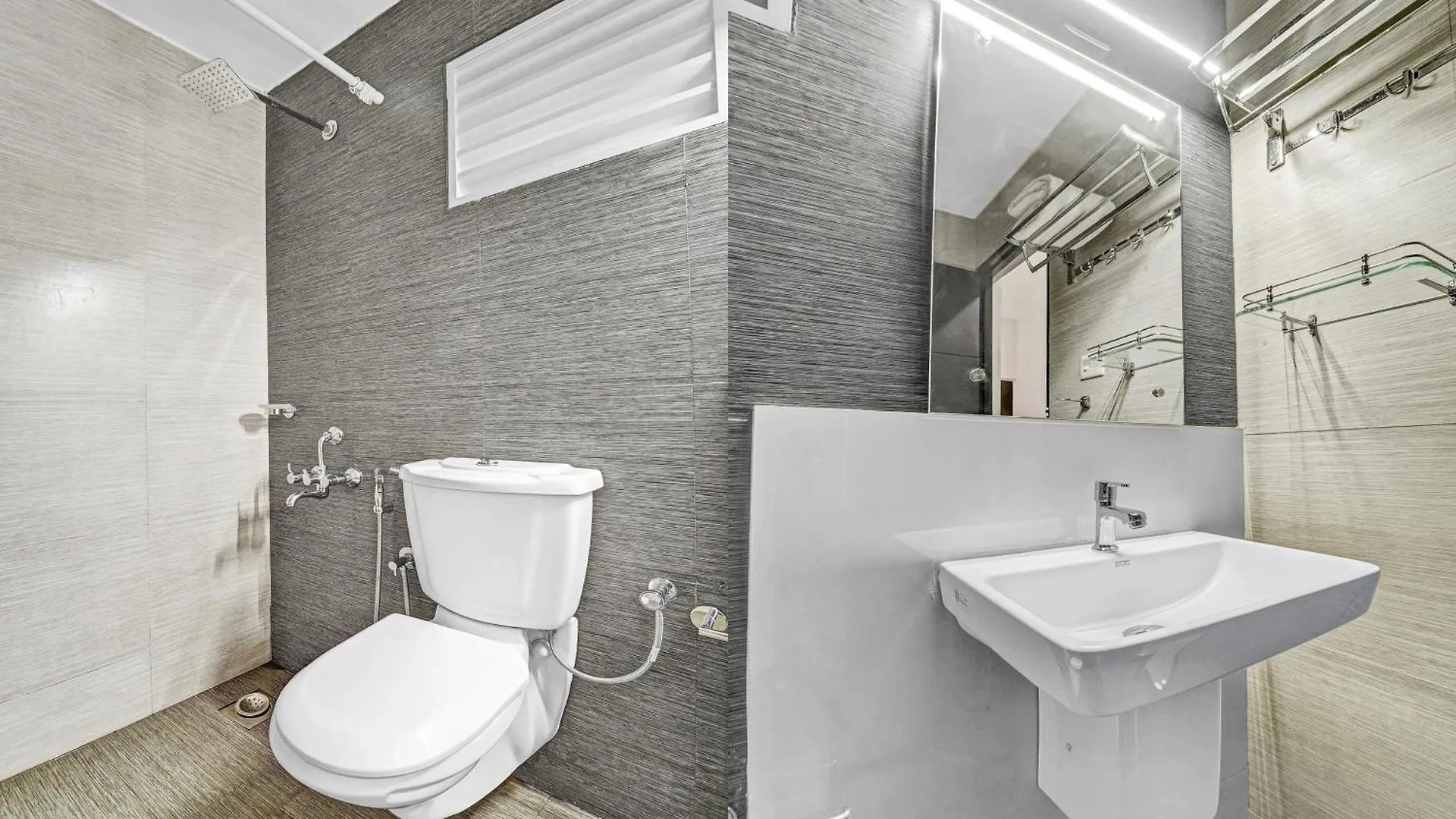 Отель Super Collection O Kalady Near Airport Alwaye