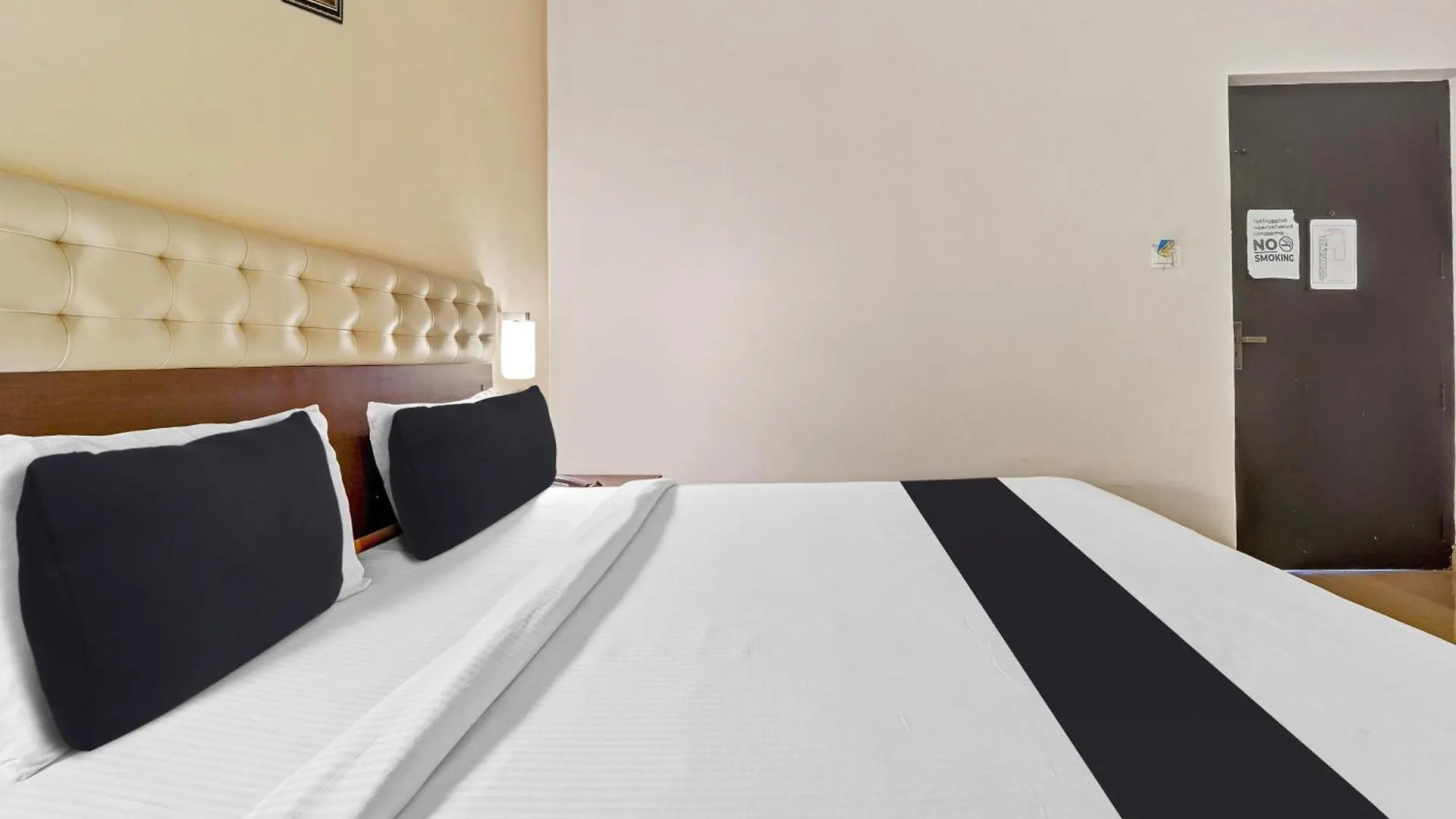 Отель Super Collection O Kalady Near Airport Alwaye